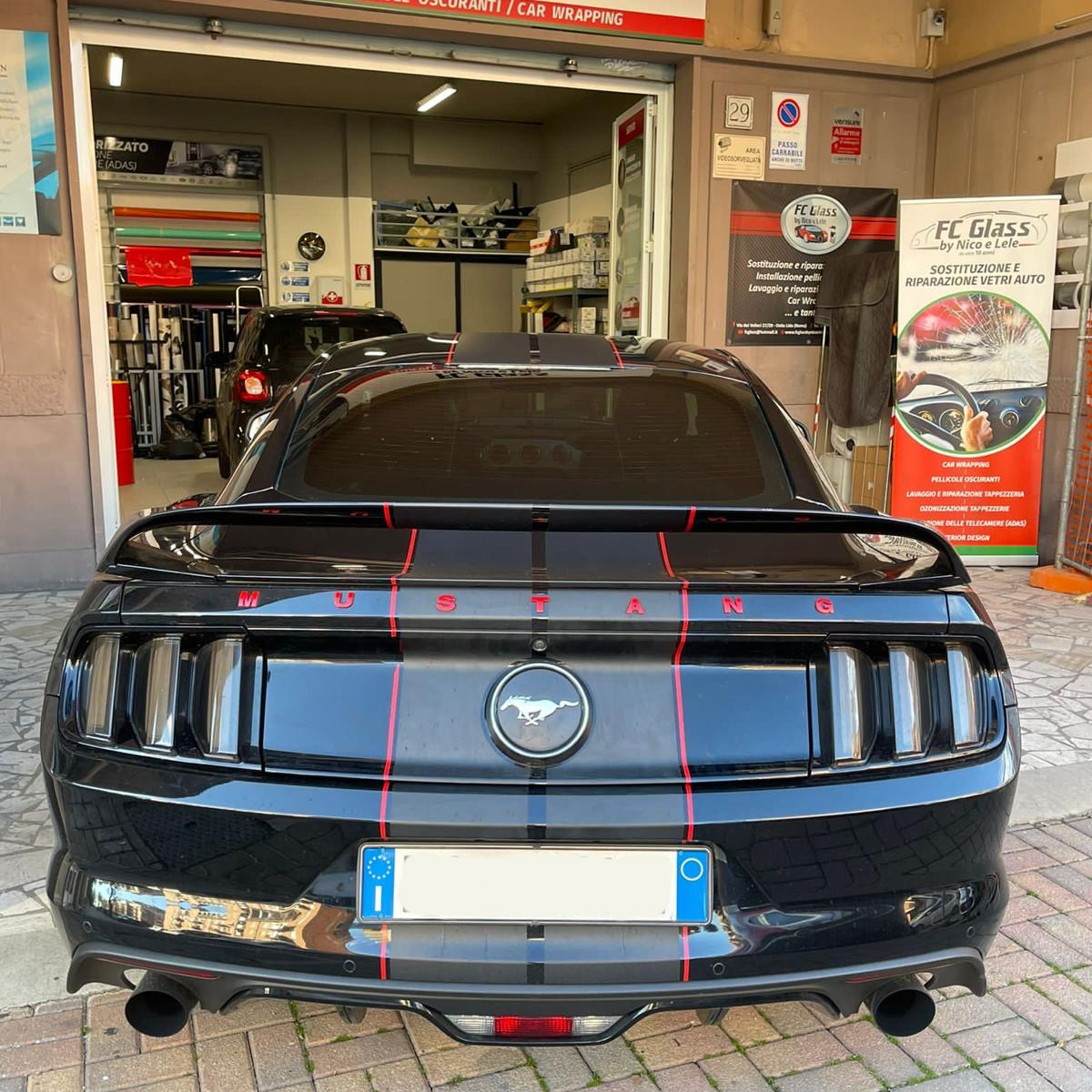 Pellicola adesiva personalizzata automezzi YouBeKey