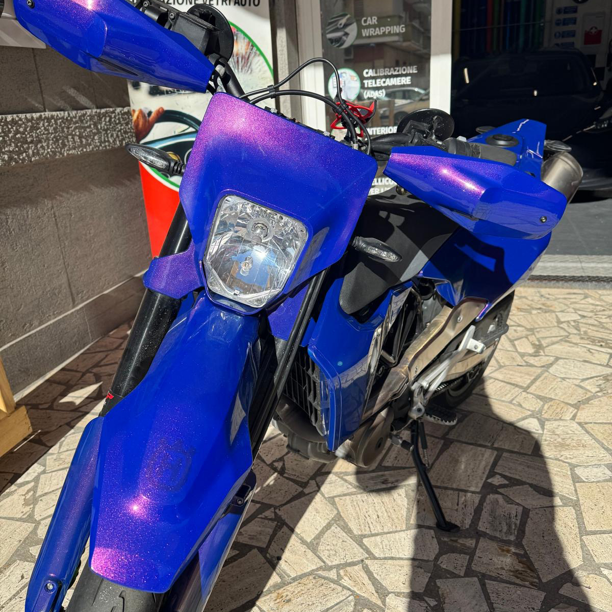 Decorazione automezzi aziendali personalizzata